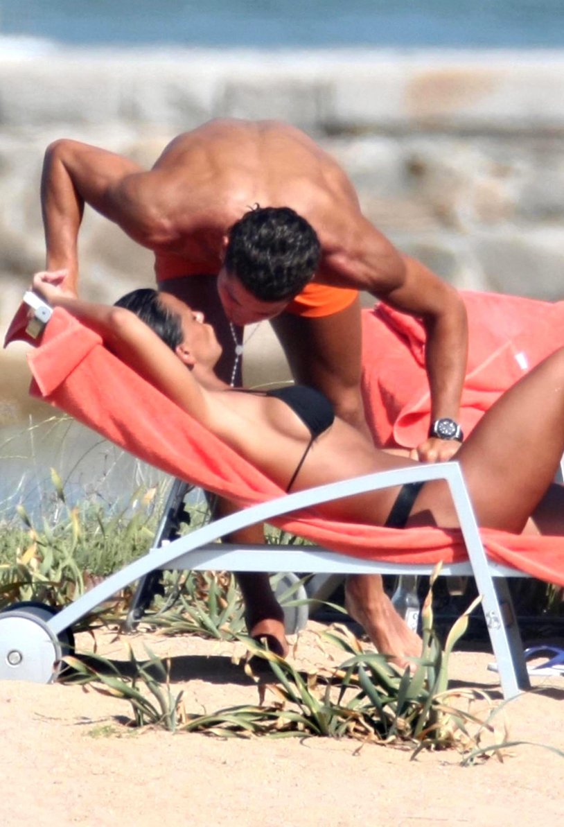 Wife Cristiano Ronaldo Naked