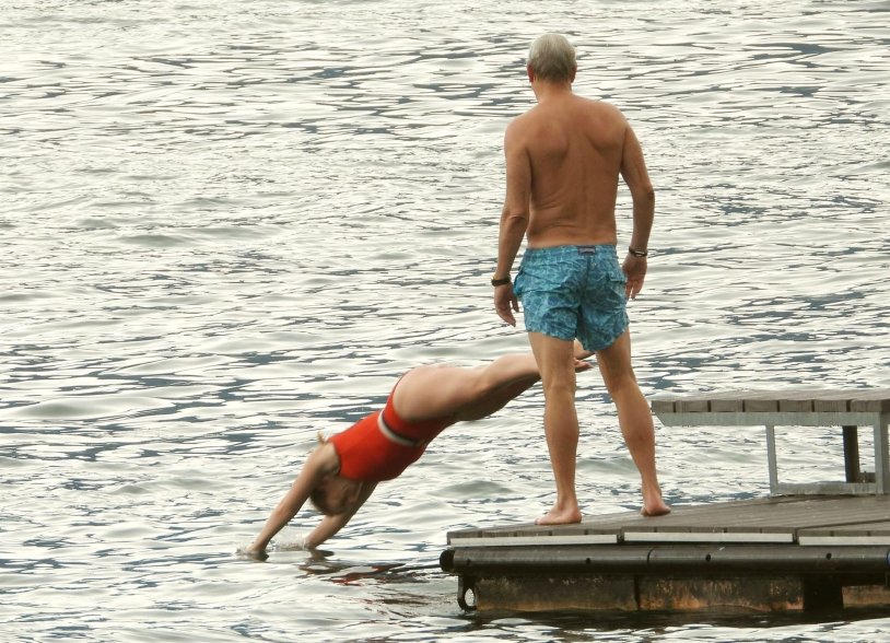 Alici Agneson is hot