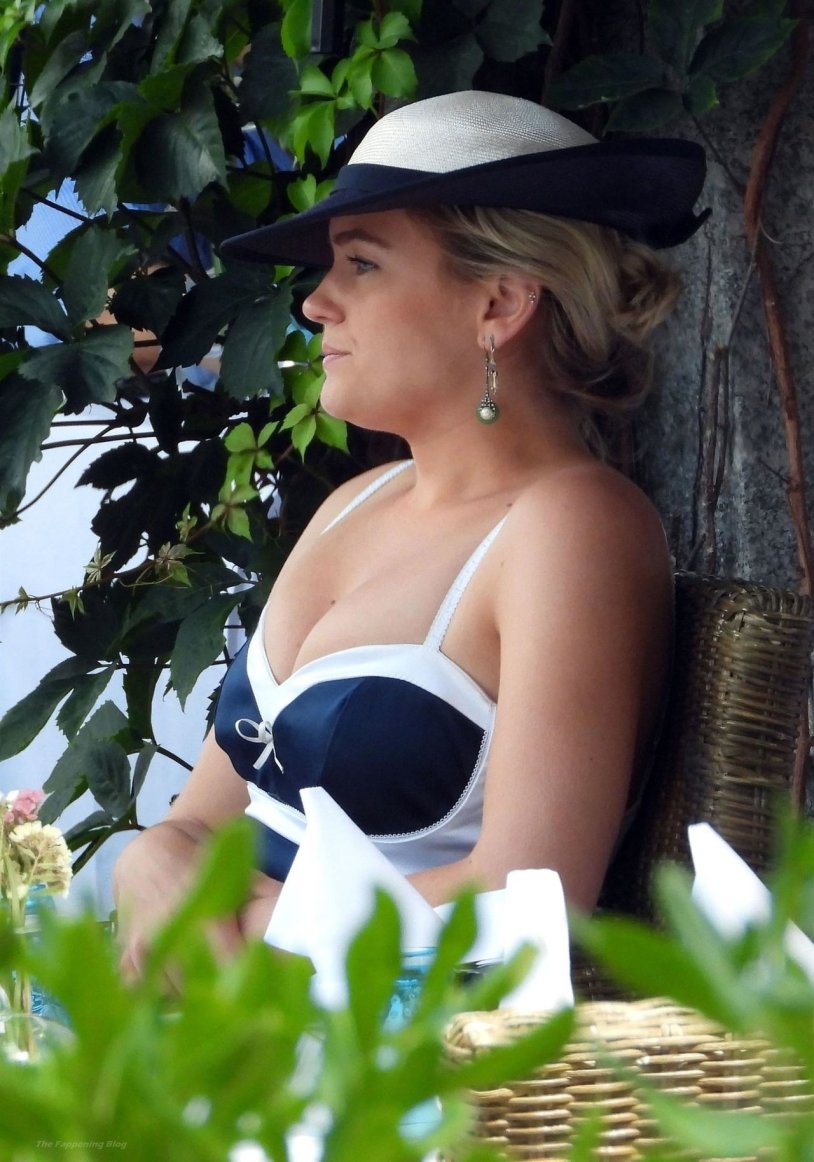 Alici Agneson Vikings and Ivar