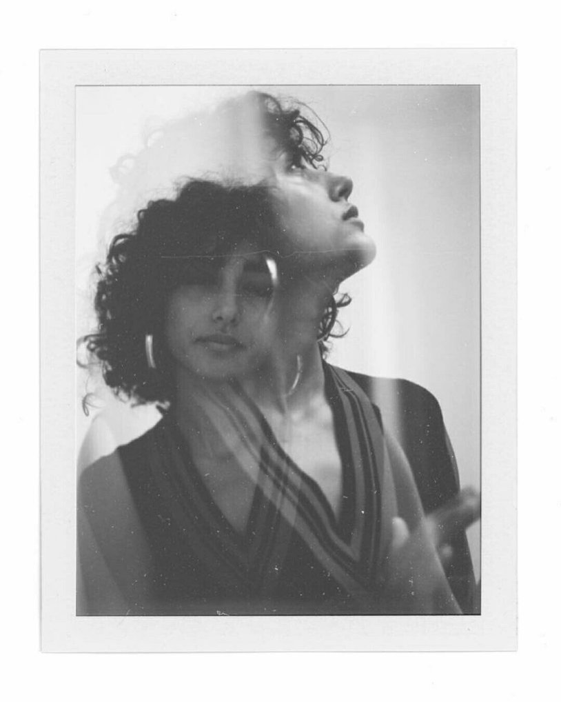 1+1 Holshifte Farahani