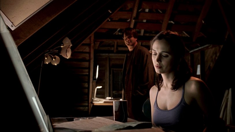 Sofia Knait spread her legs