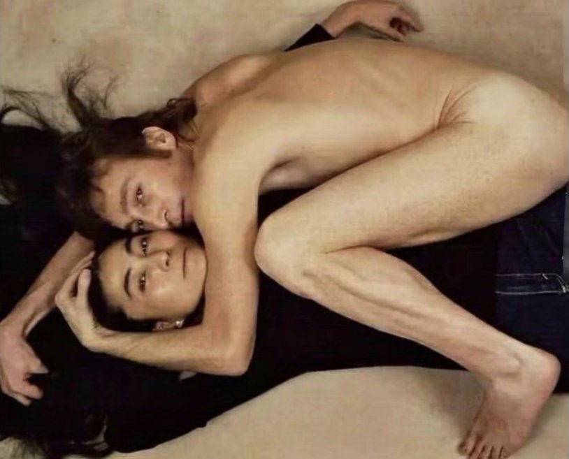Yoko it and John Lennon Naked