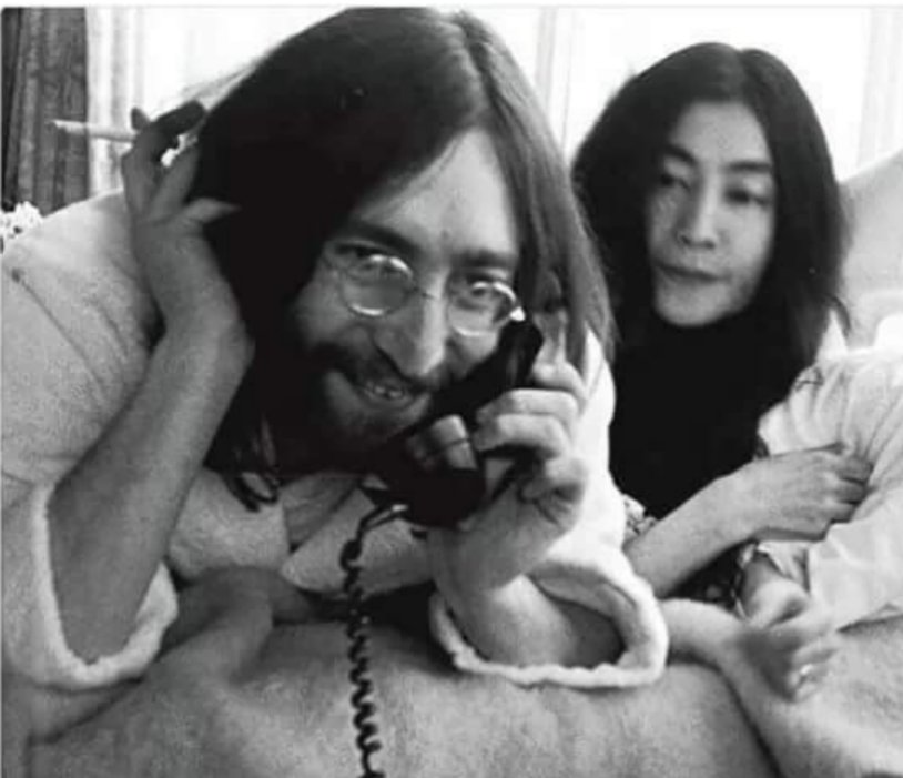 Unfinished Music No.1: Two Virgins John Lennon