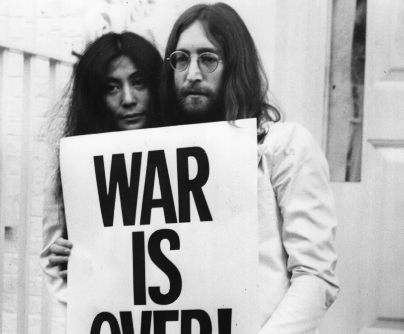 John Lennon and Yoko it