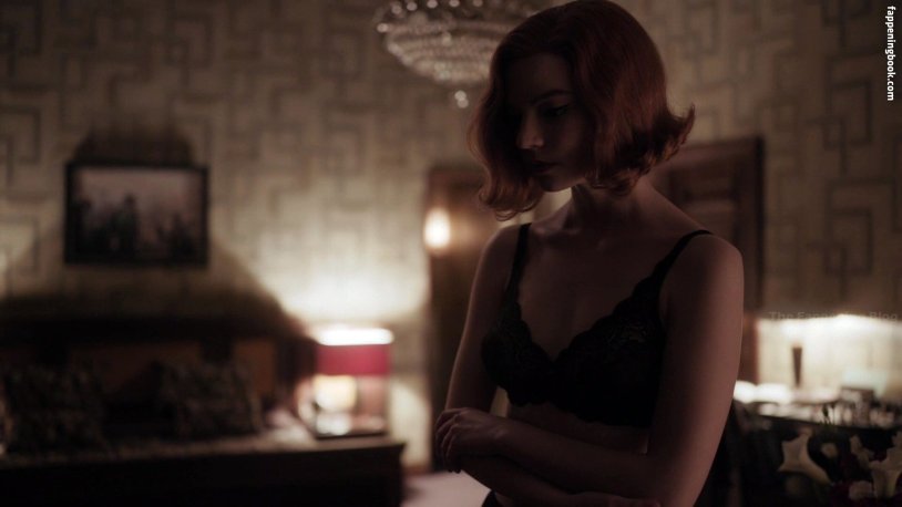 Anna Joy Taylor Beach Sea