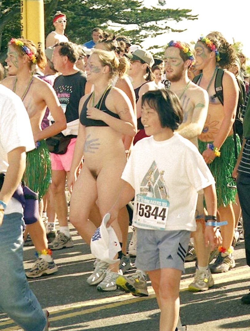 Warning: Naked People Bay to Breakers 2017