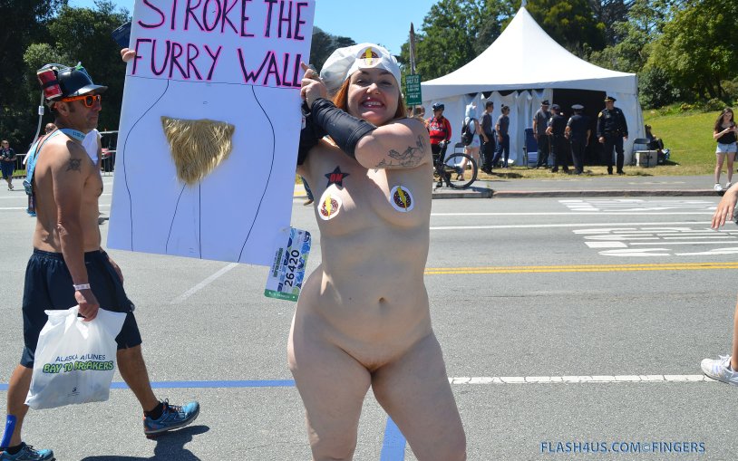 Warning: Naked People Bay to Breakers 2017 nude