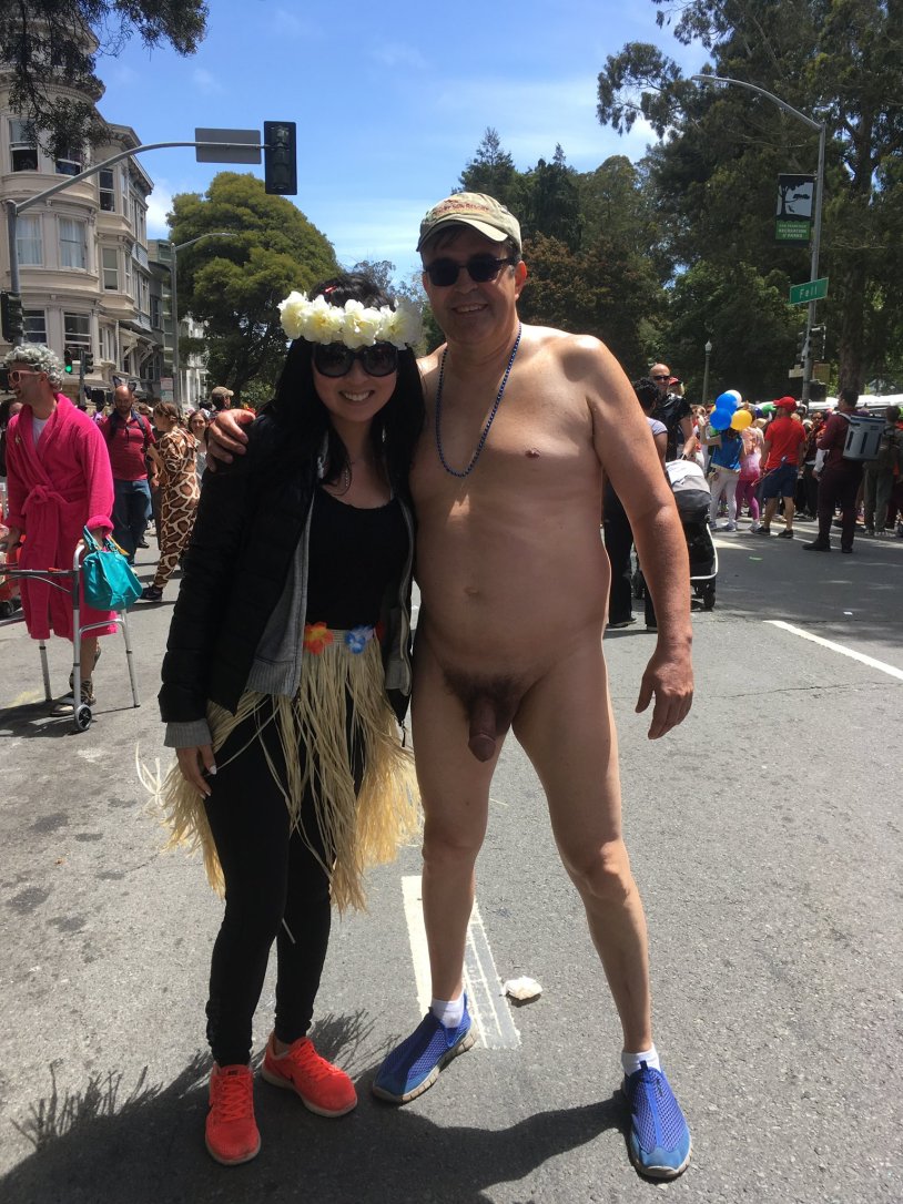 Naked participants at bay to breakers parade