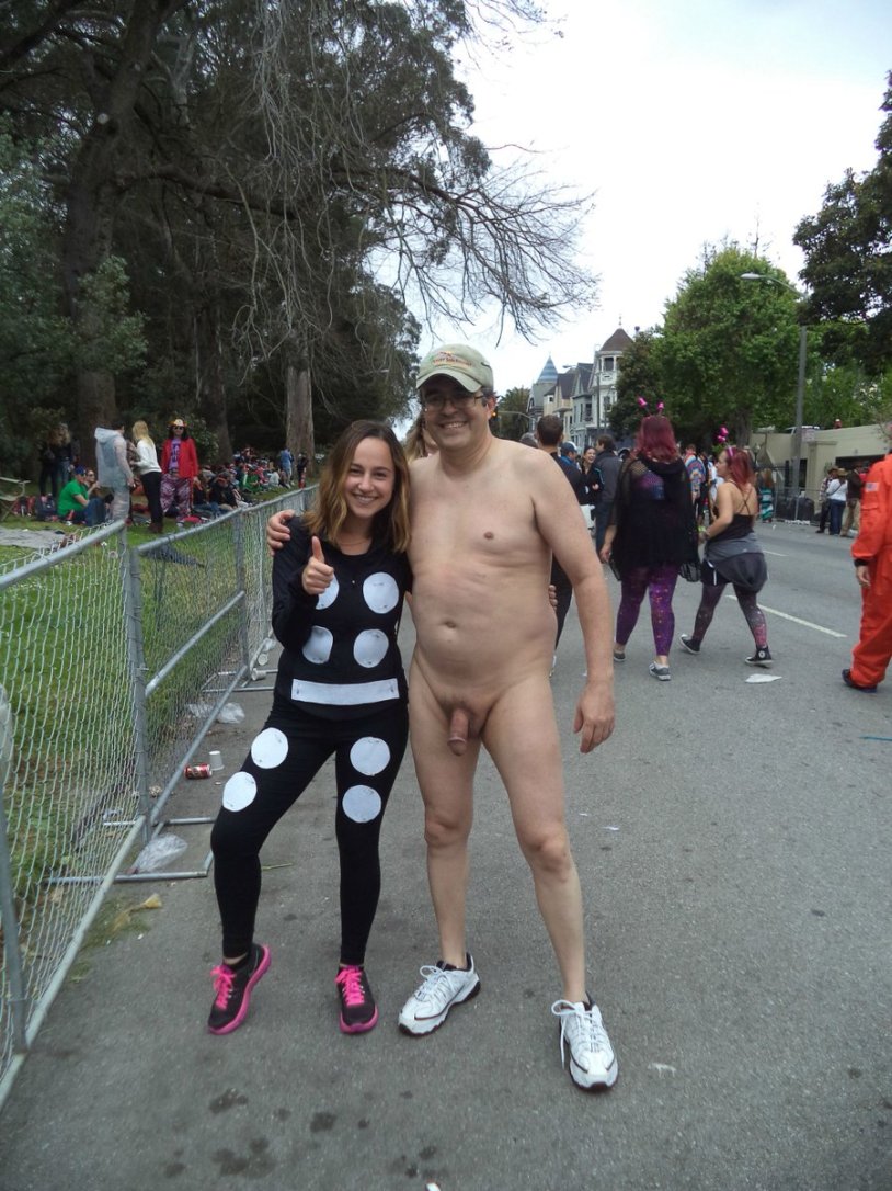 Public Nudity Project: Bay to Breakers Naked without panties