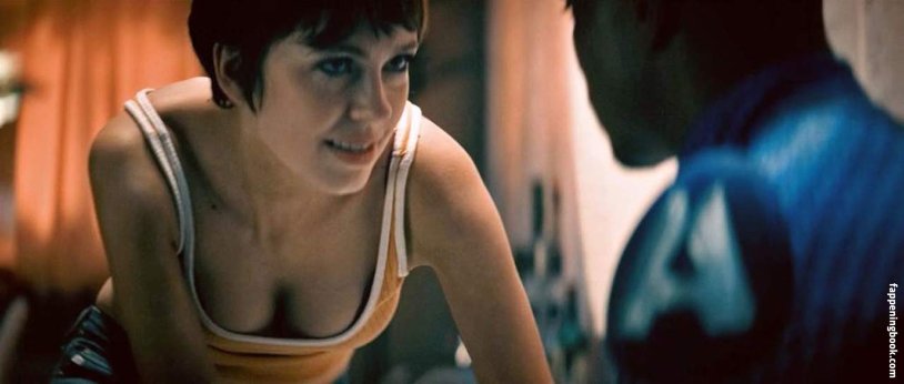 Brittani Allen Popclaw