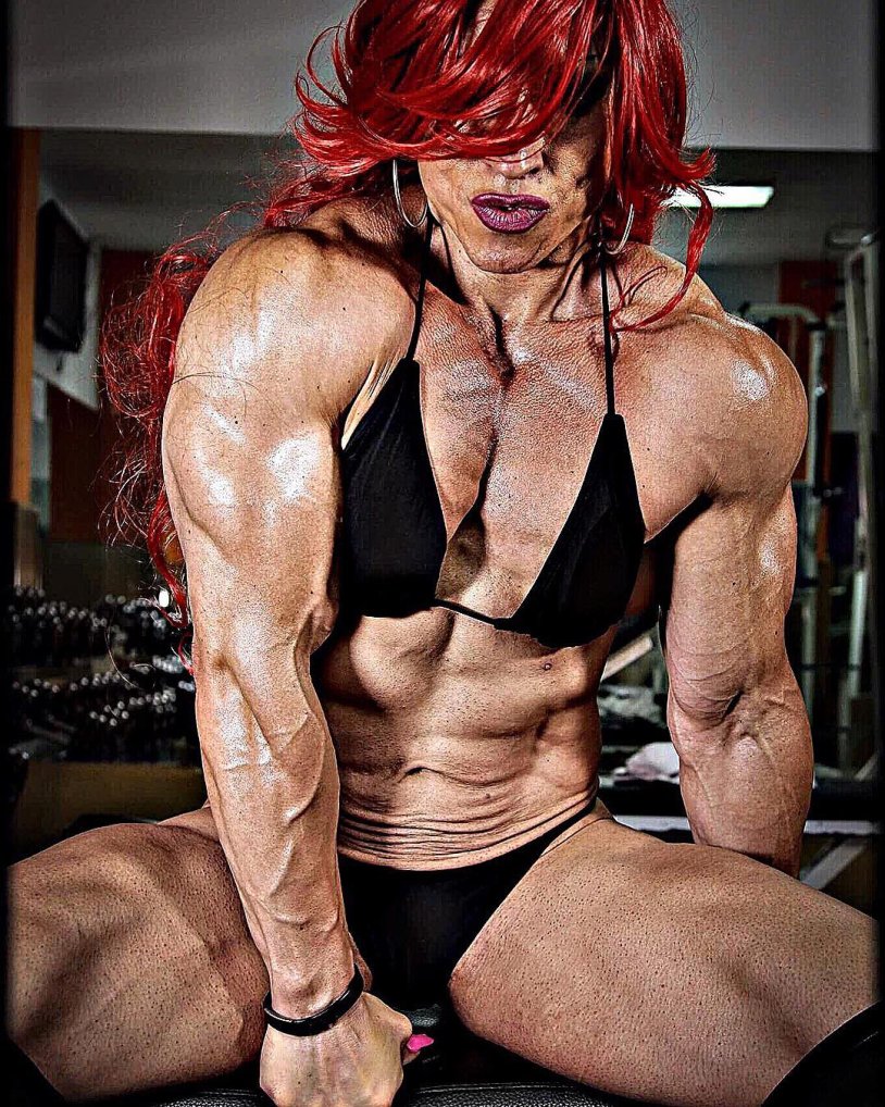 Priscilla Lopez model