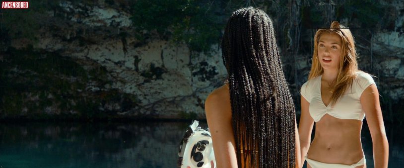 Sistine Stallone Paparazzi