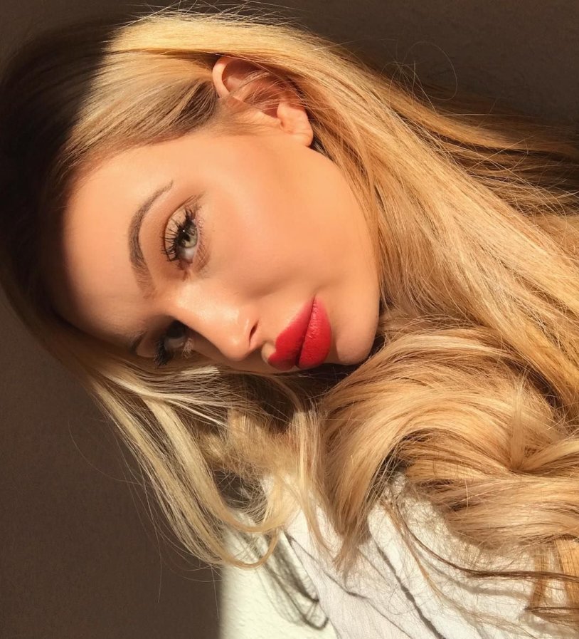 Anthony Freya Lydia Naked