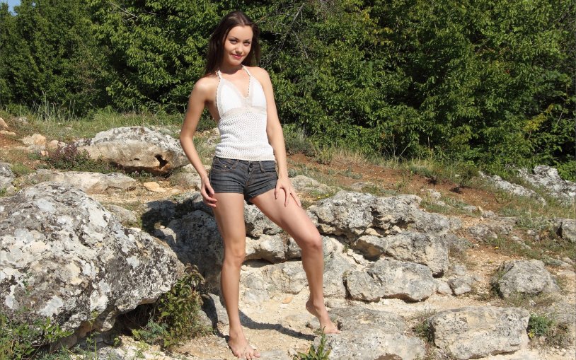 Evgenia Gromova Toples