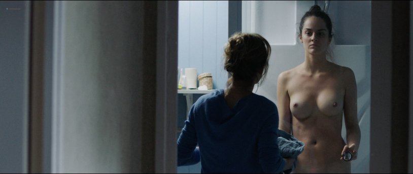 Noemi Merlan Kurios Nude