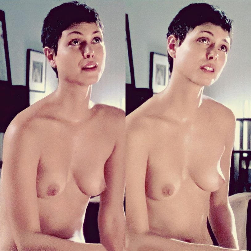 Morena baccarin naked in Dedpool