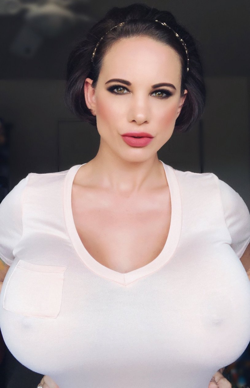 Rosie Heterington photo in the mirror