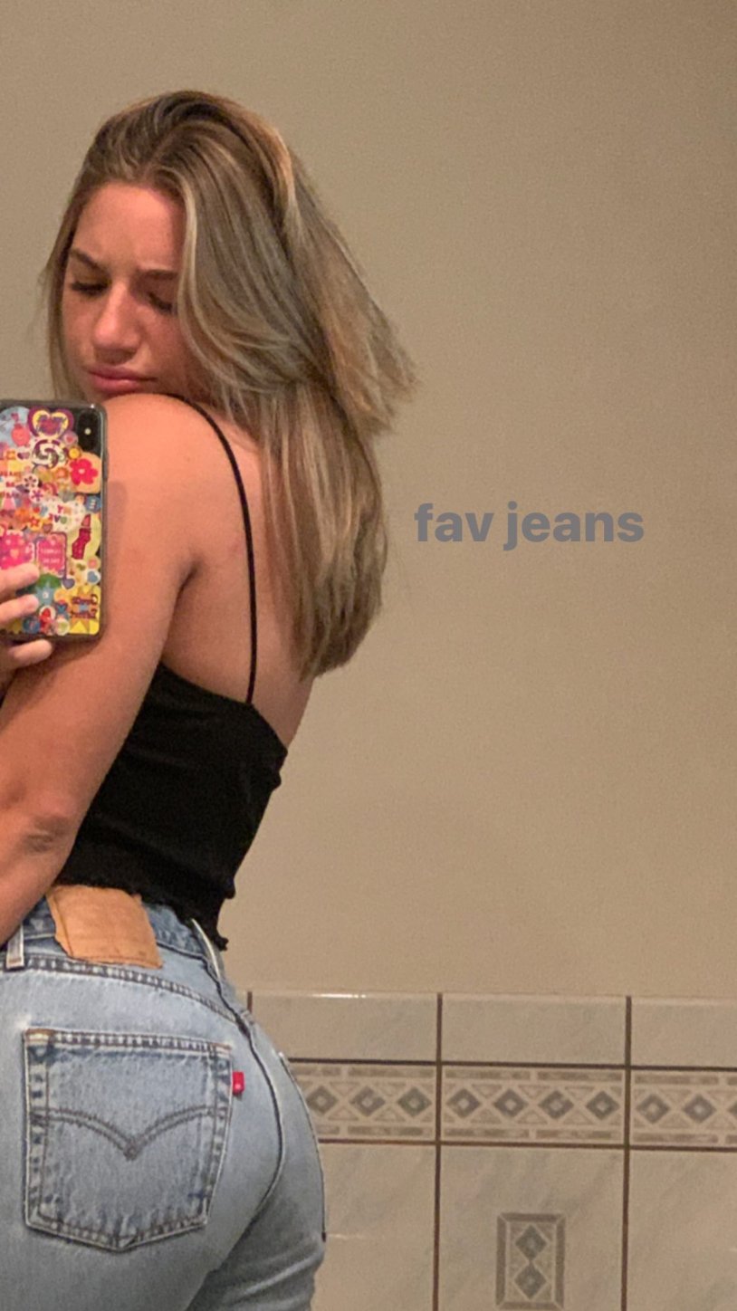 Fiery Roommate Mackenzie