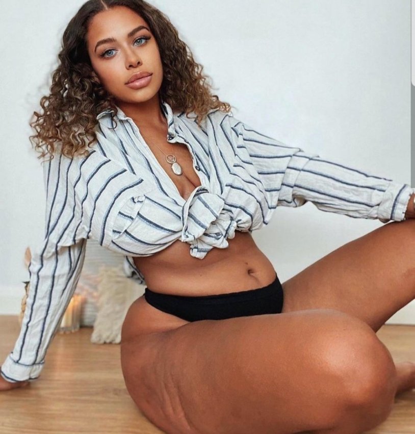 Photo shoot with rose petals