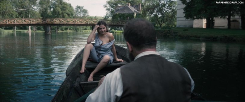 Photo shooting in a boat