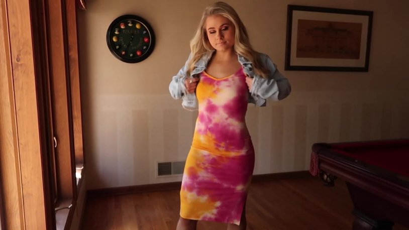 Ashlinn Brook Kulilungus