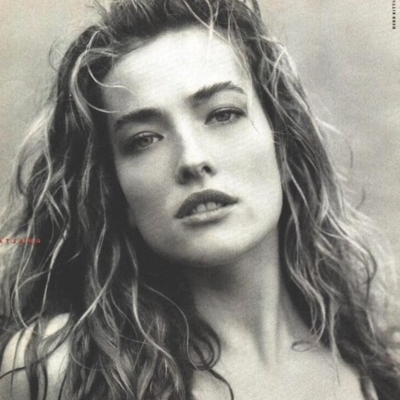 Tatyana Patitz on the catwalk