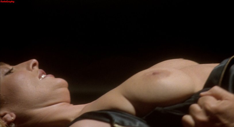 Tatyana Patitz chest naked