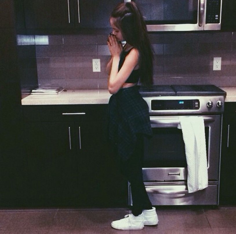 Maggie Lindemann in underwear