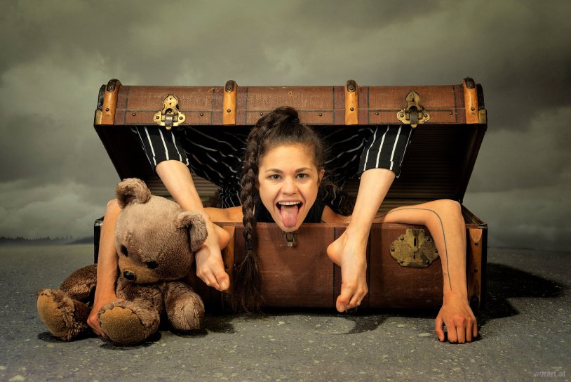 Stephanie Scott in bikini