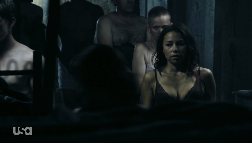 Jessica Parker Kennedy Hot