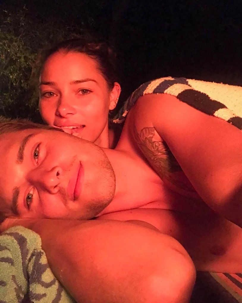 Jessica Parker Kennedy Naked