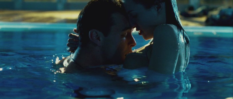 Maria Valverde three meters above the sky