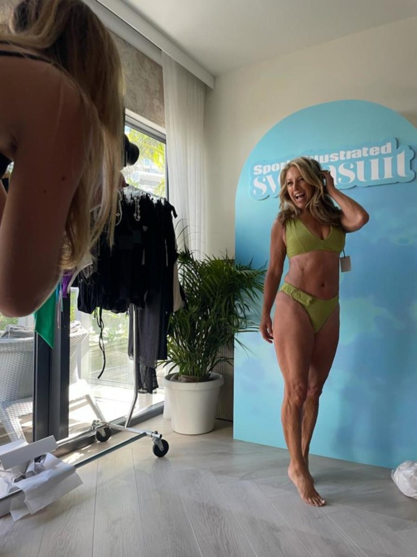 Denise Austin - Denise's Daily Dozen