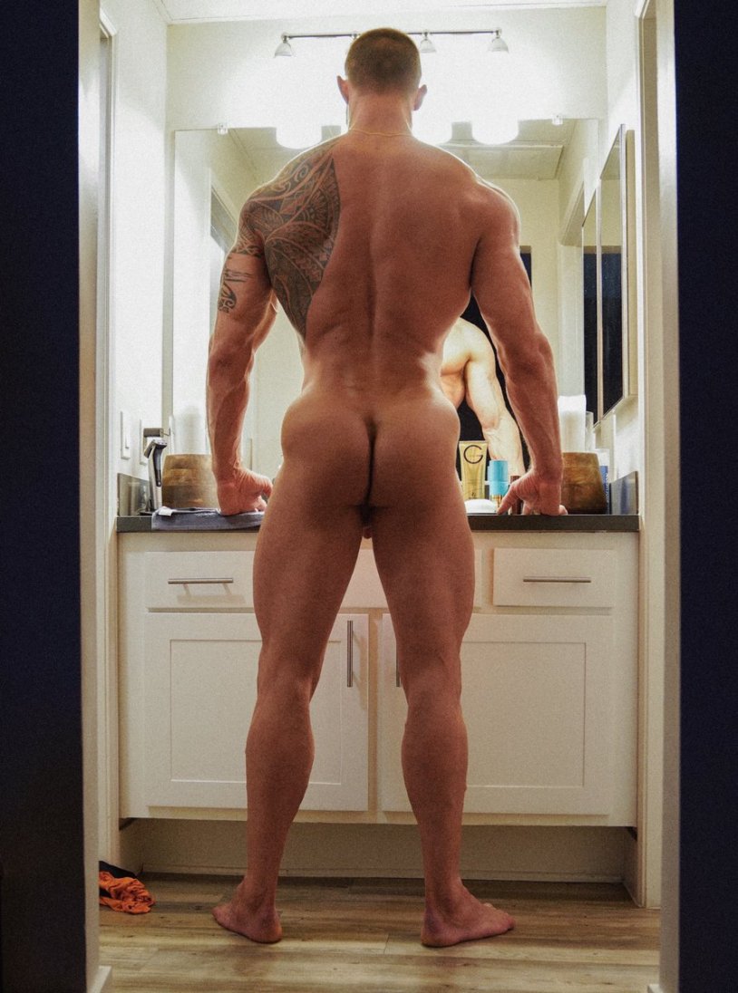 Garic Soldatov model Naked dick