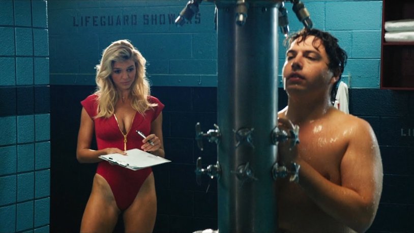 Rescuers Malibu 2017 Scene in the shower