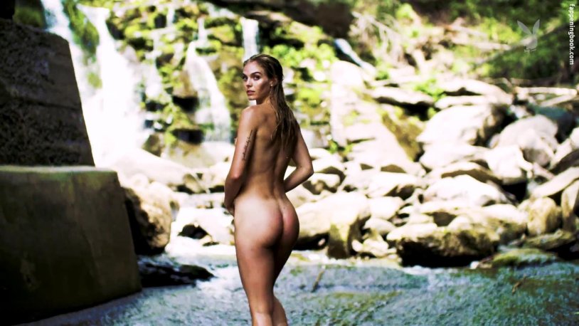 Mel Front -Kovyak Naked Breast