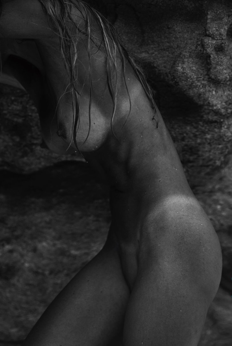 Photo by Ilena Ingversen Nude