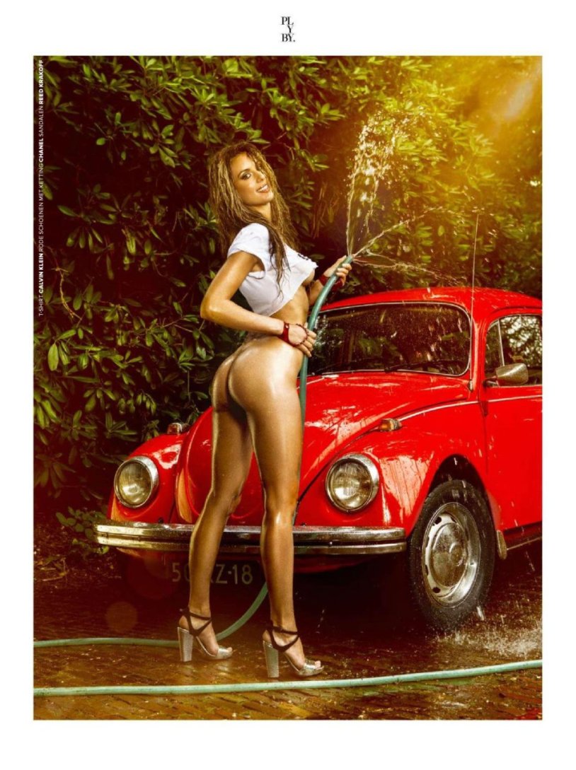 Marina Emanuel Saya Playboy