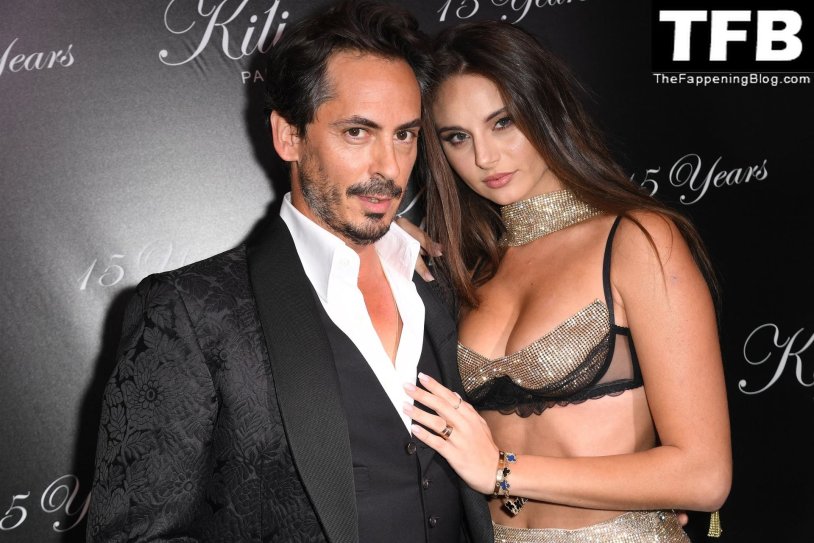 Carina zavline hot photo