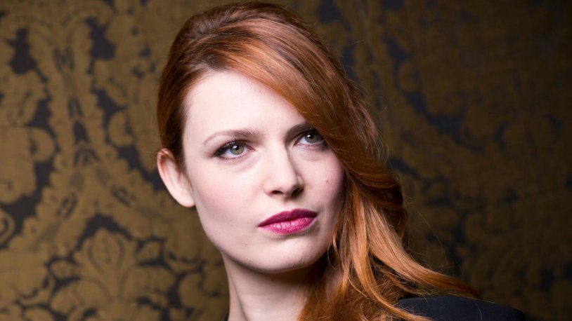 Carrie Chambers actress