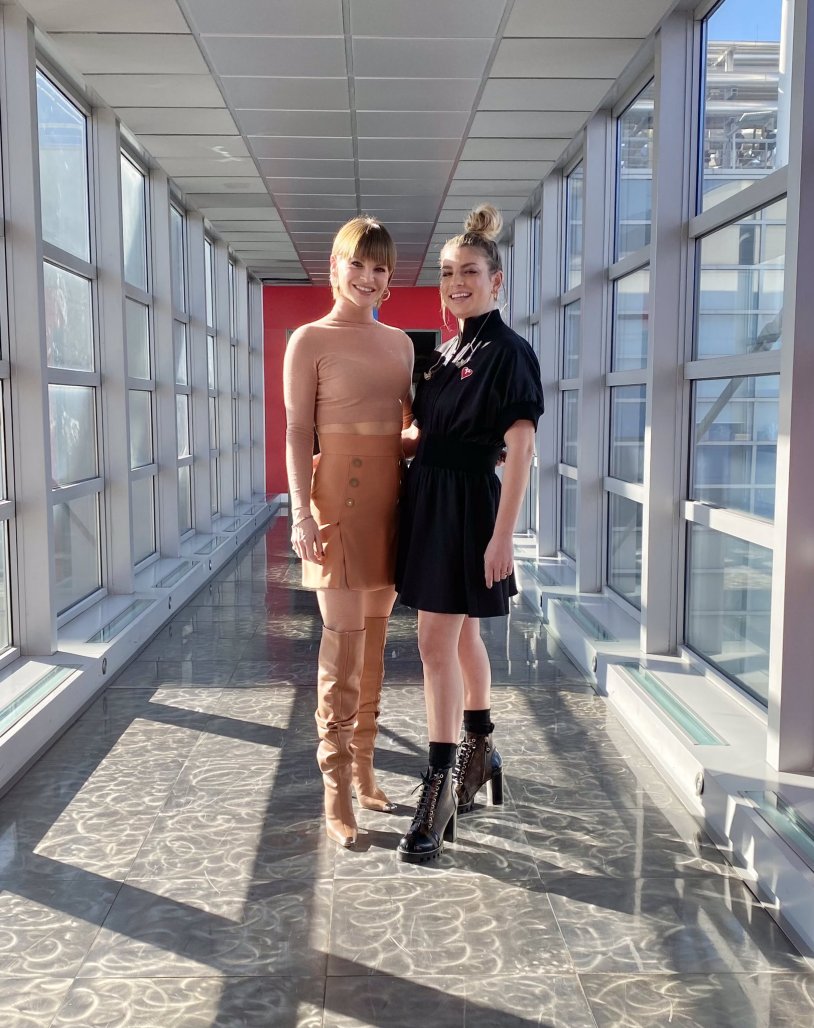 Emma Votson in underwear