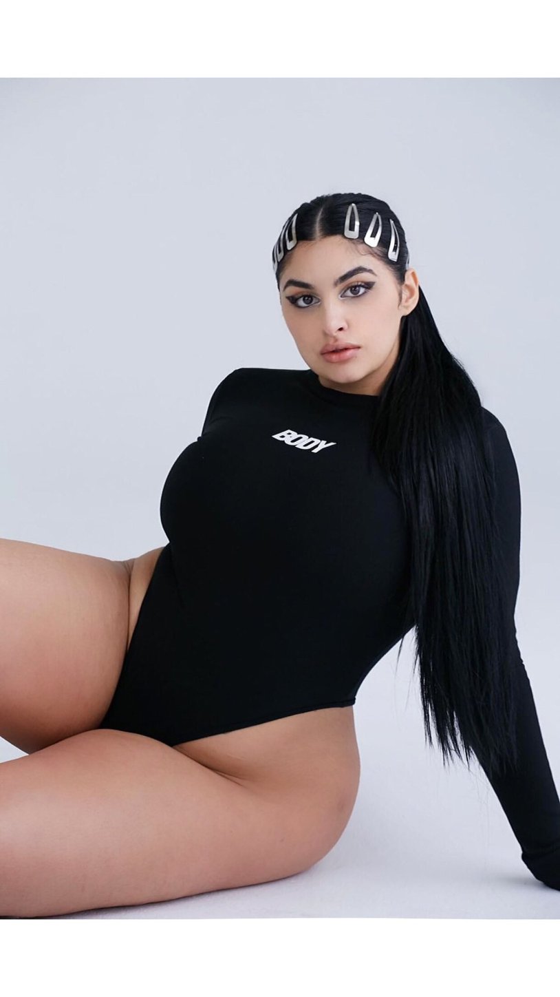 Adriana Sahar Sekslari