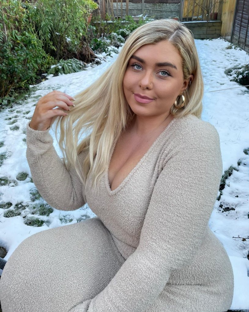 Izzy Nichols (ISABELNICHOLLSNALL)