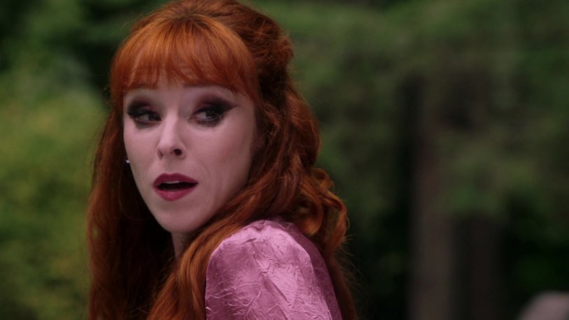 Ruth Connell and Jensen Ackles