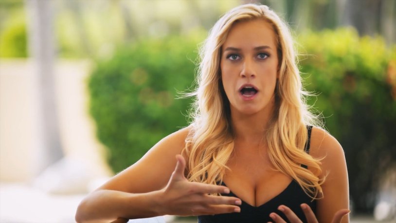 Page Spiranak Topless