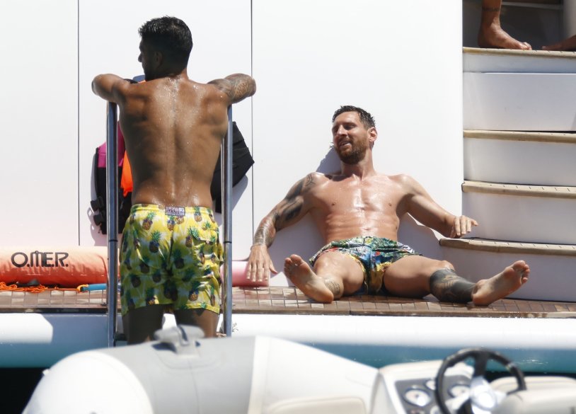 Gerard Pike football player naked