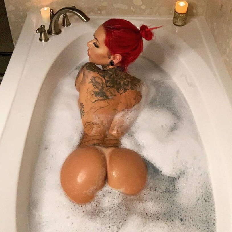 Kimberly Ann Cole Tits