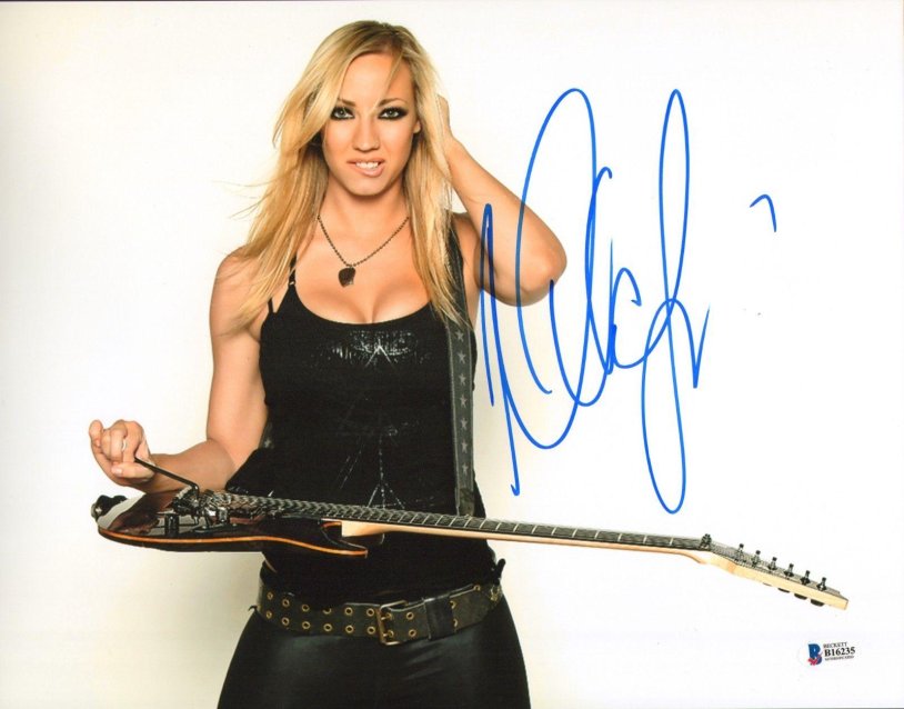 Nita Strauss