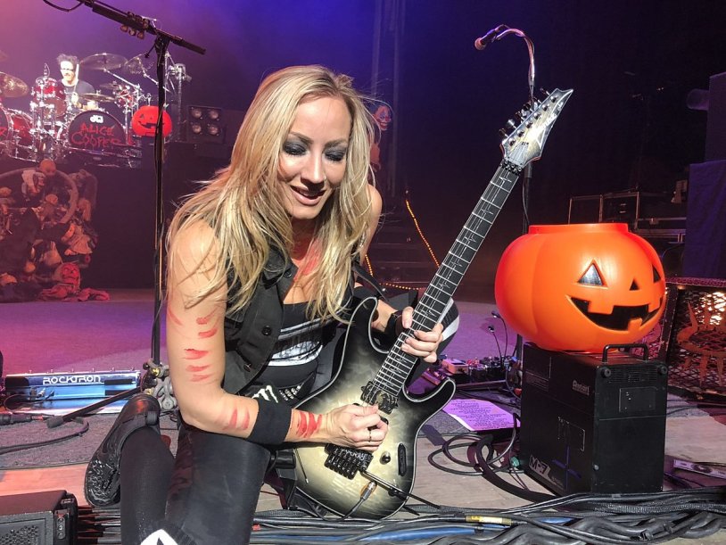 Alice Cooper Nita Strauss