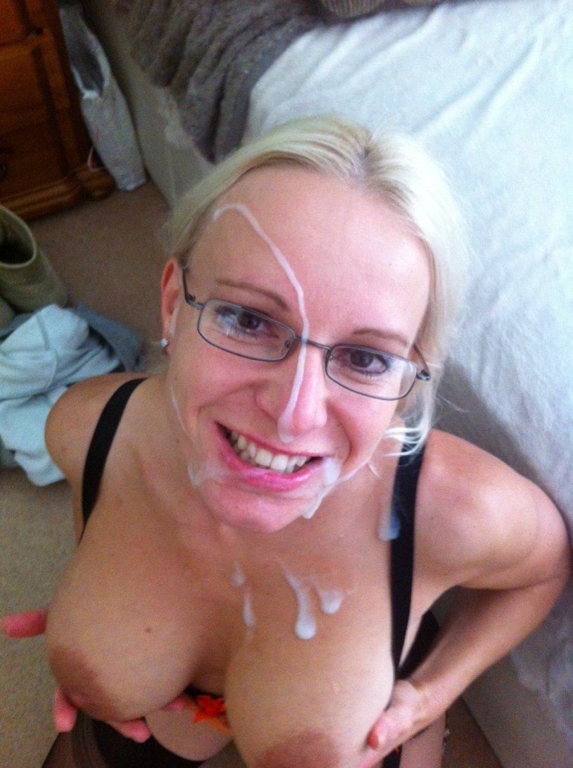 Cum in a mature amateur with glasses